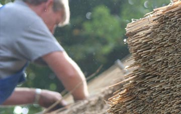 professional Roughcote thatchers